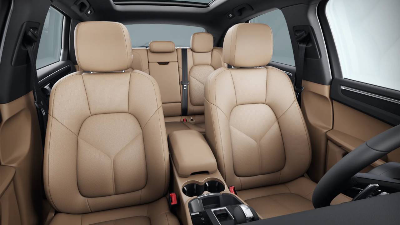 2026 Porsche Macan Base photo 11