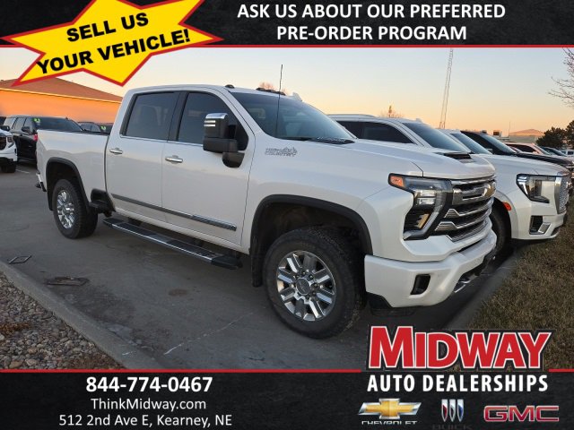 2024 Chevrolet Silverado 2500HD High Country's photo