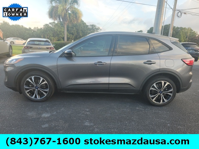 2022 Ford Escape SE photo 3