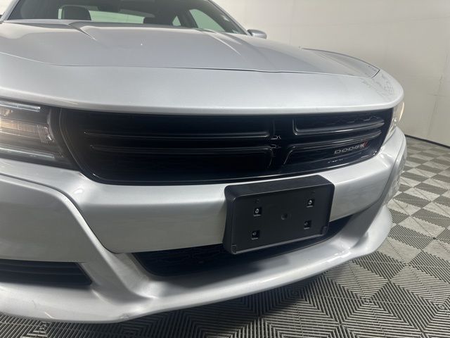 2021 Dodge Charger SXT photo 5
