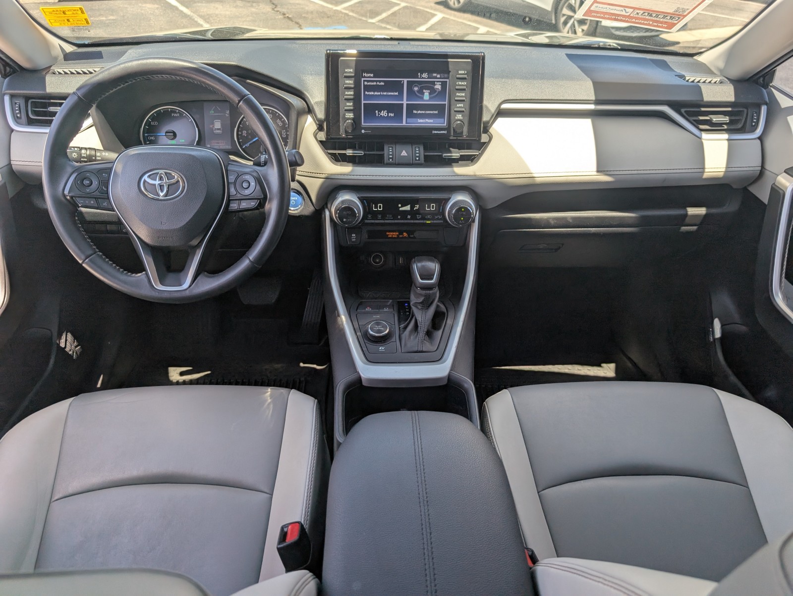 Used 2022 Midnight Black Metallic Toyota Hybrid XLE Premium image 24