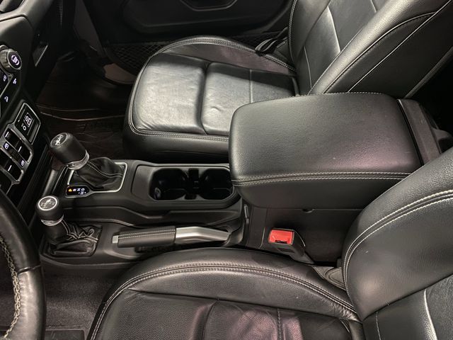 2018 Jeep Wrangler Unlimited Sahara photo 20