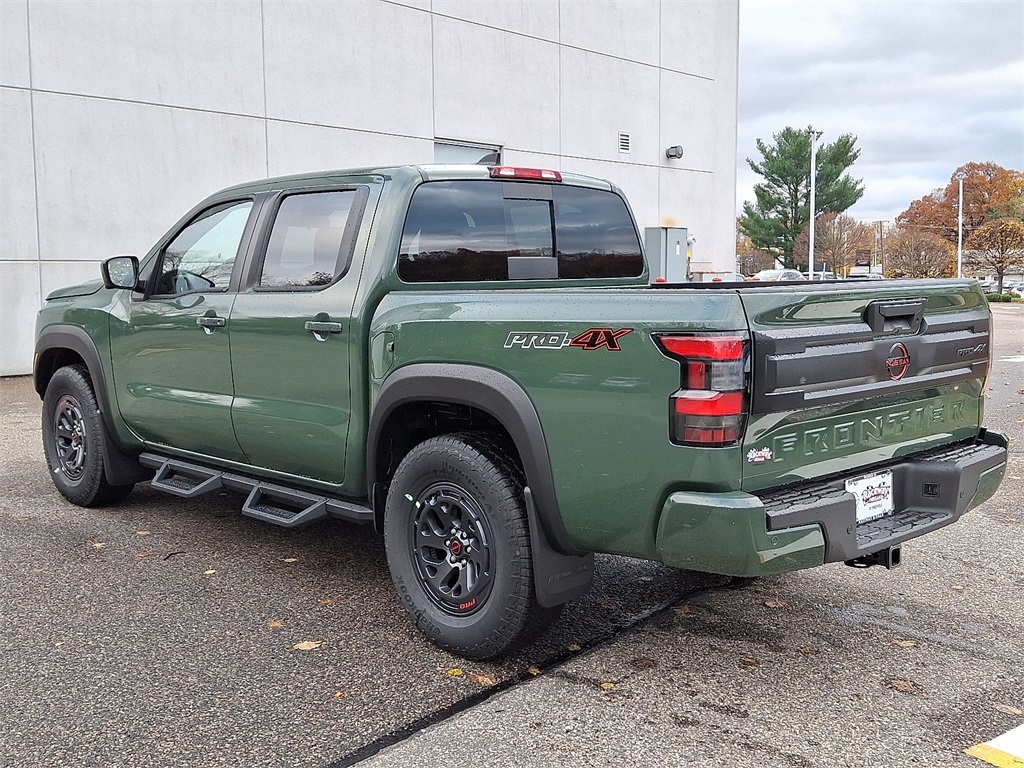 2026 Nissan Frontier PRO-4X photo 3