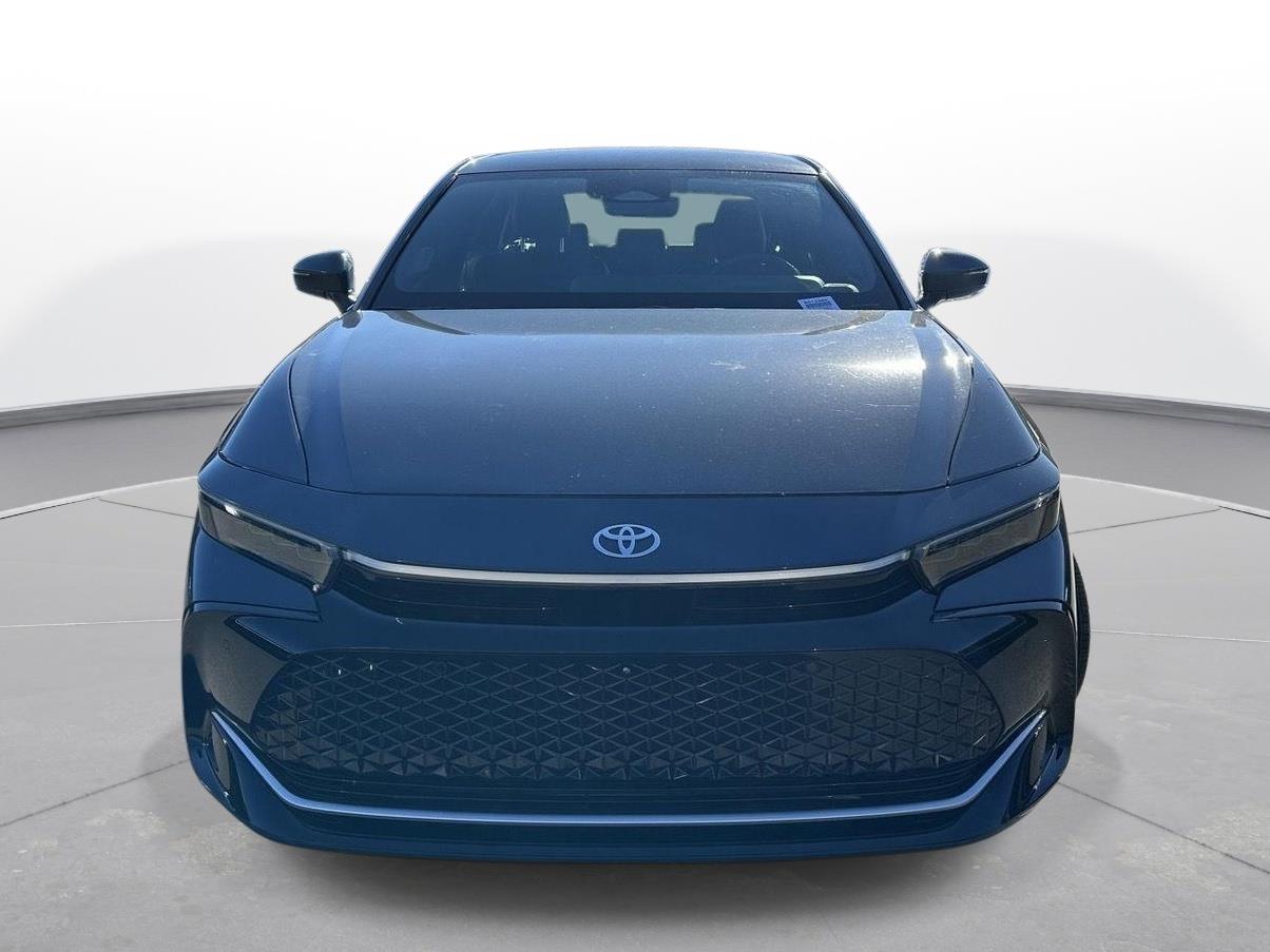 2025 Toyota Crown Platinum photo 3