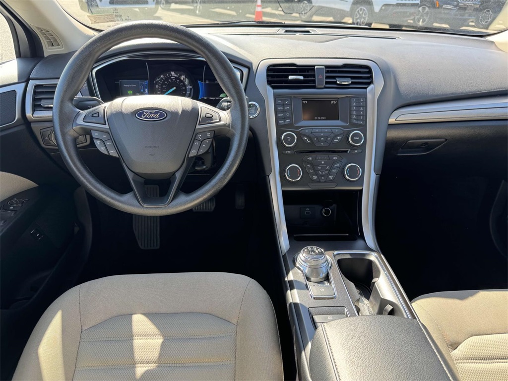 2018 Ford Fusion Hybrid S photo 14