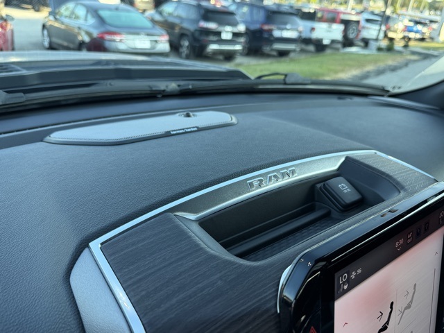 2026 Ram 1500 Laramie photo 24