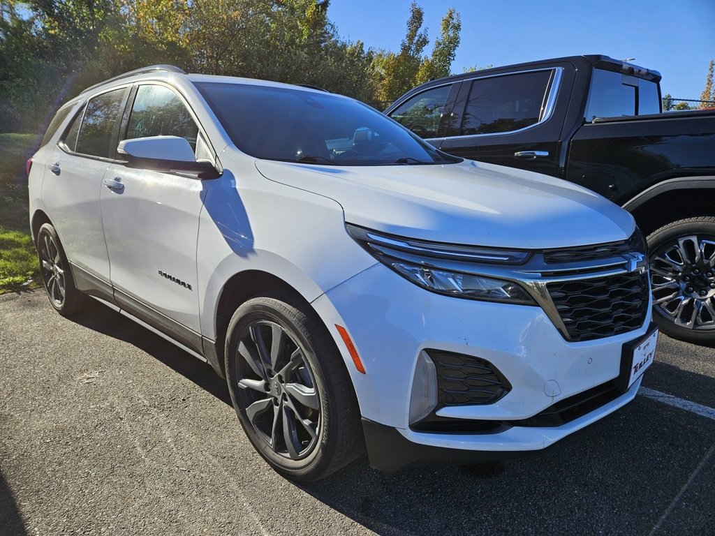 2022 Chevrolet Equinox RS photo 2