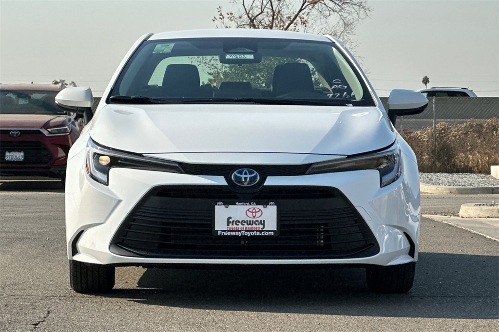 2025 Toyota Corolla Hybrid LE photo 7