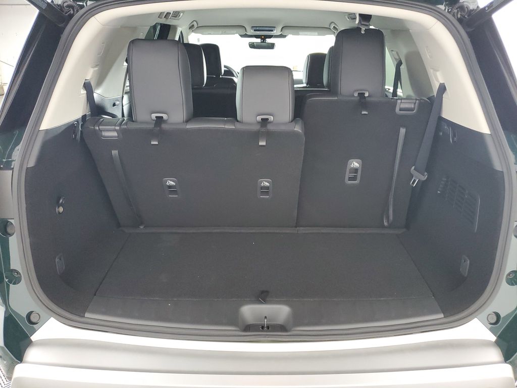 2025 Nissan Pathfinder SL photo 30