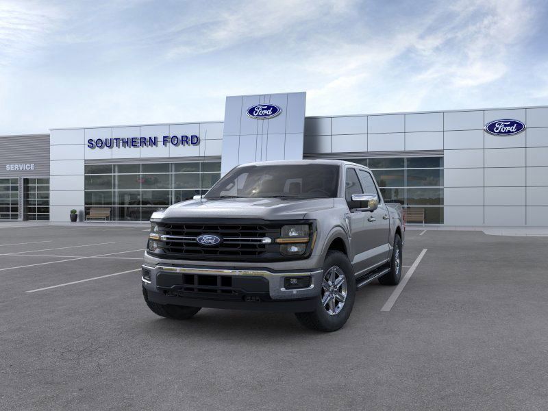 2025 Ford F-150 XLT photo 2