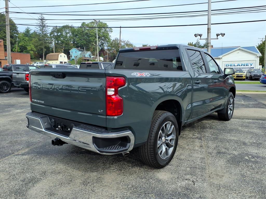 2026 Chevrolet Silverado 1500 LT photo 3