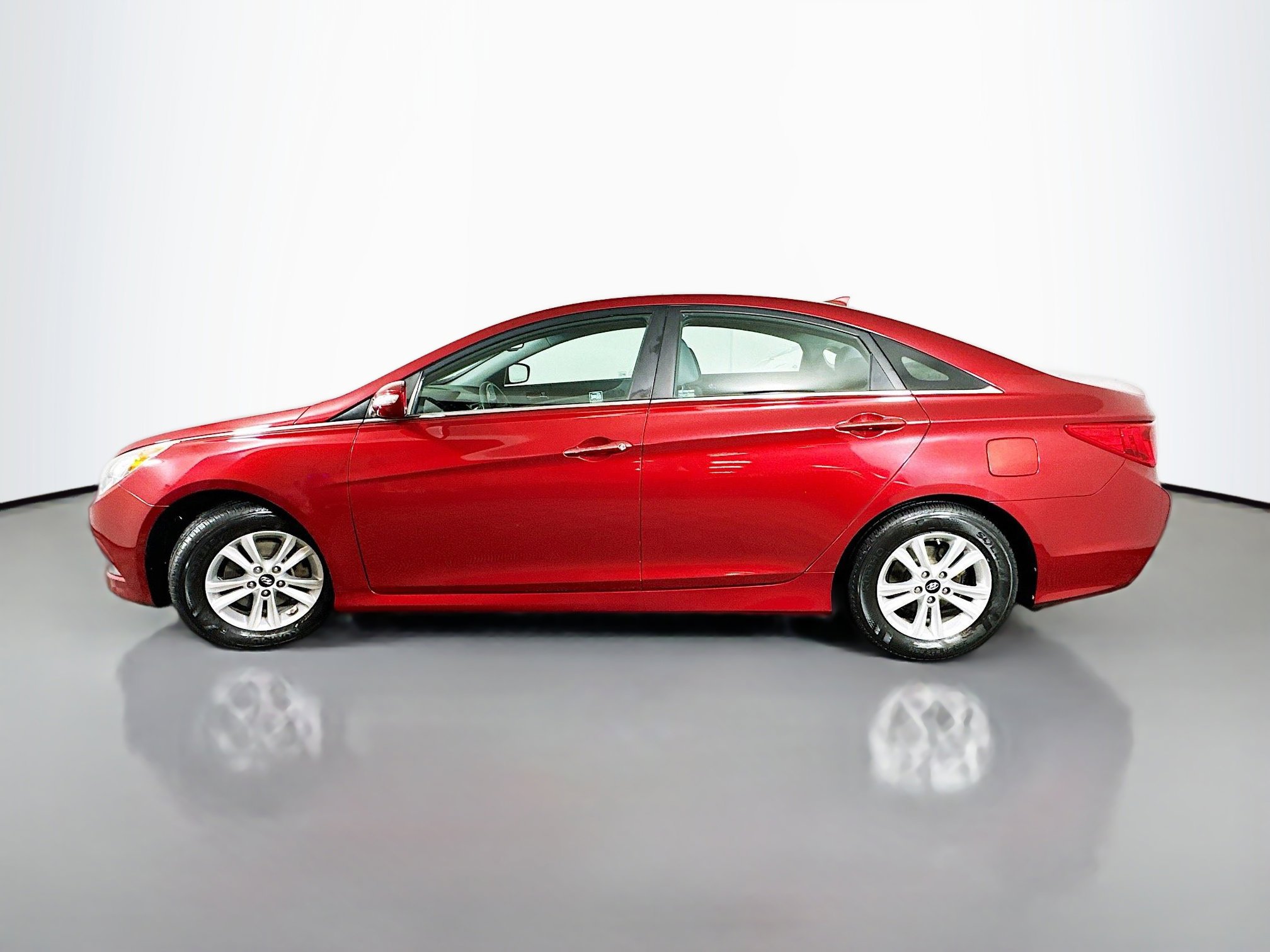 2014 Hyundai Sonata GLS photo 4
