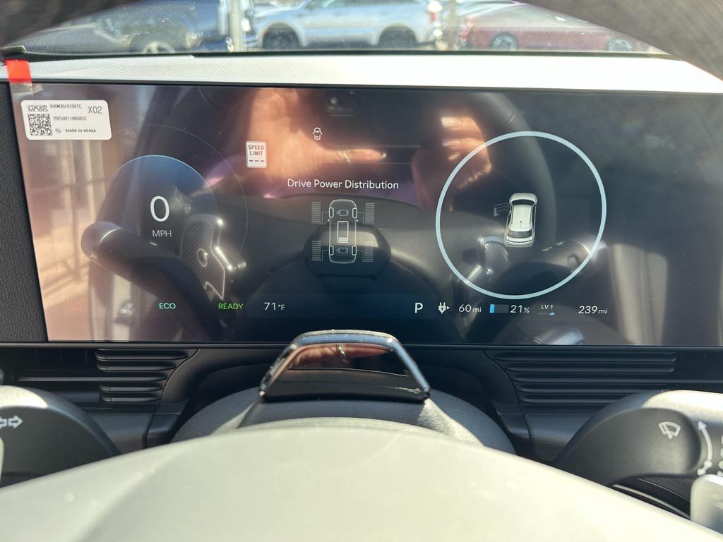 2025 Hyundai Ioniq 5 SE Standard Range photo 15