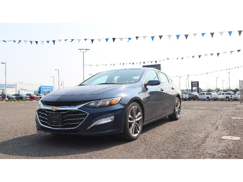 2022 Chevrolet Malibu 1LT photo 3