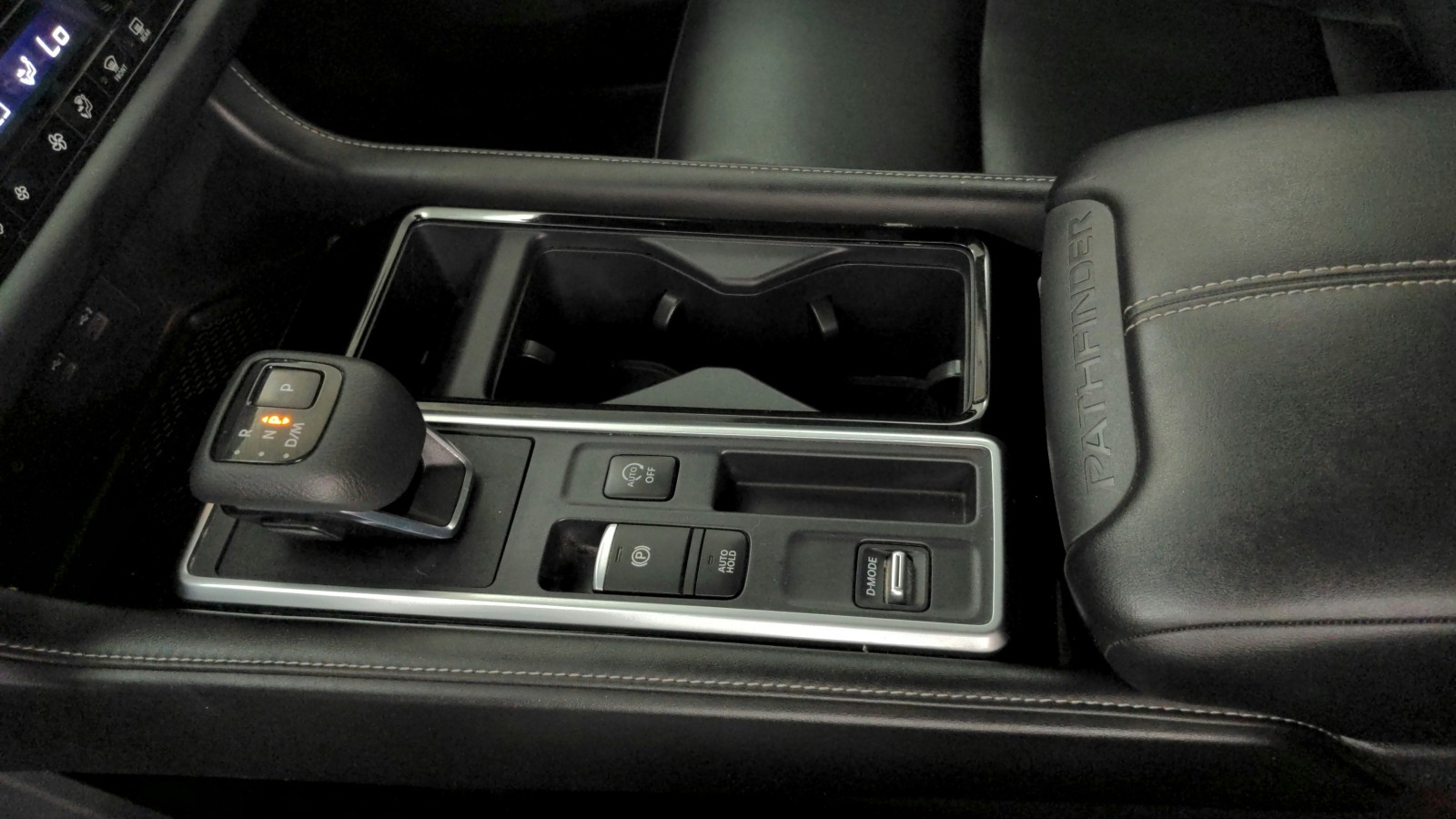 Used 2023 Obsidian Green Pearl Nissan SL image 17