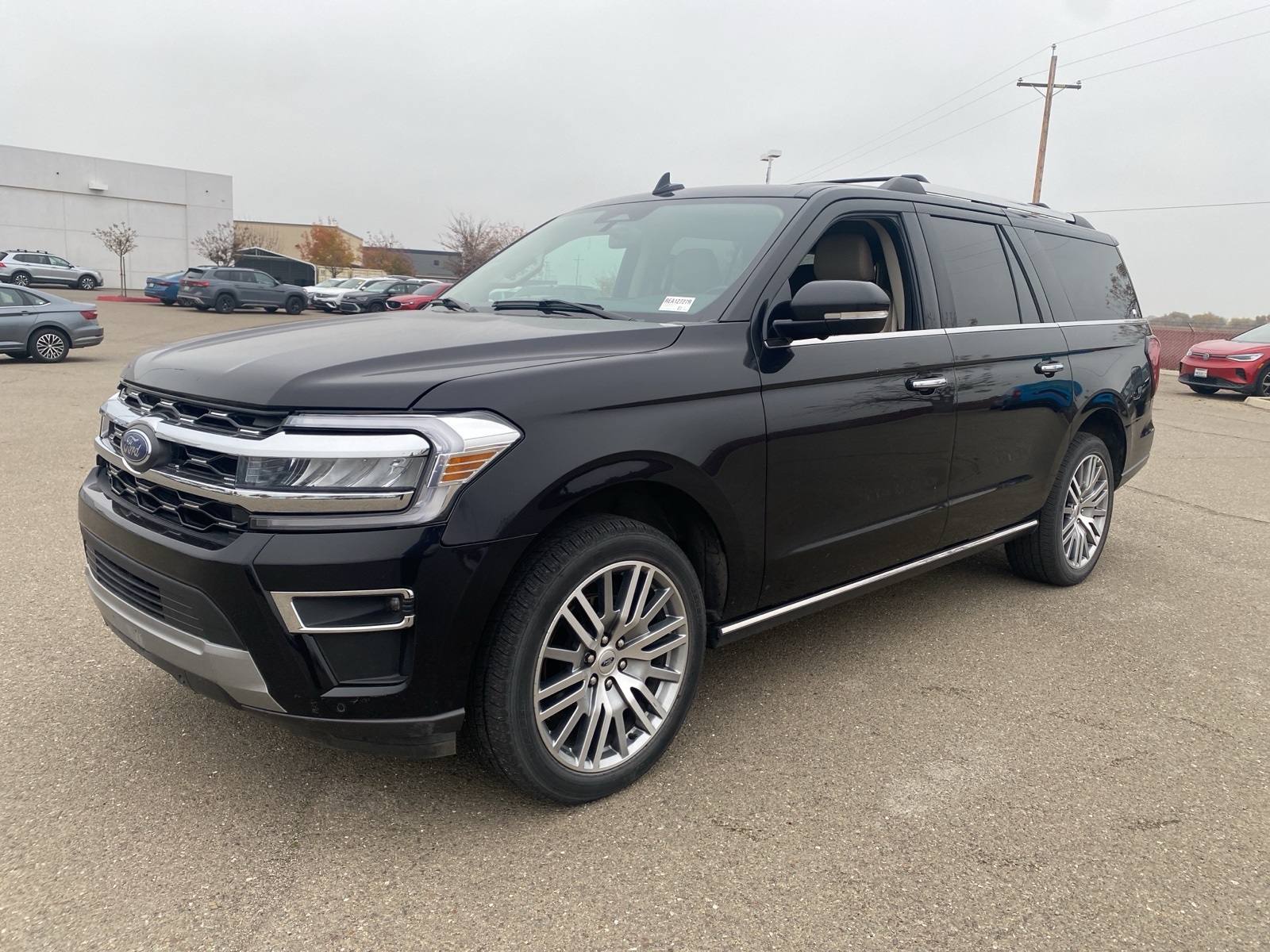 2024 Ford Expedition Limited's photo