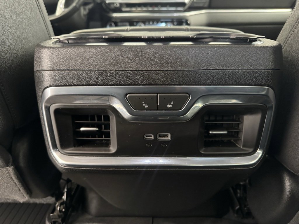 2024 Chevrolet Silverado 3500HD LTZ photo 19