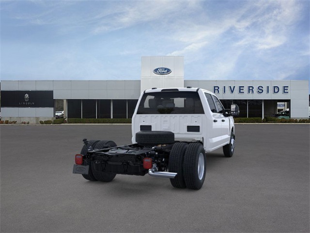 2025 Ford F-350 XL photo 6