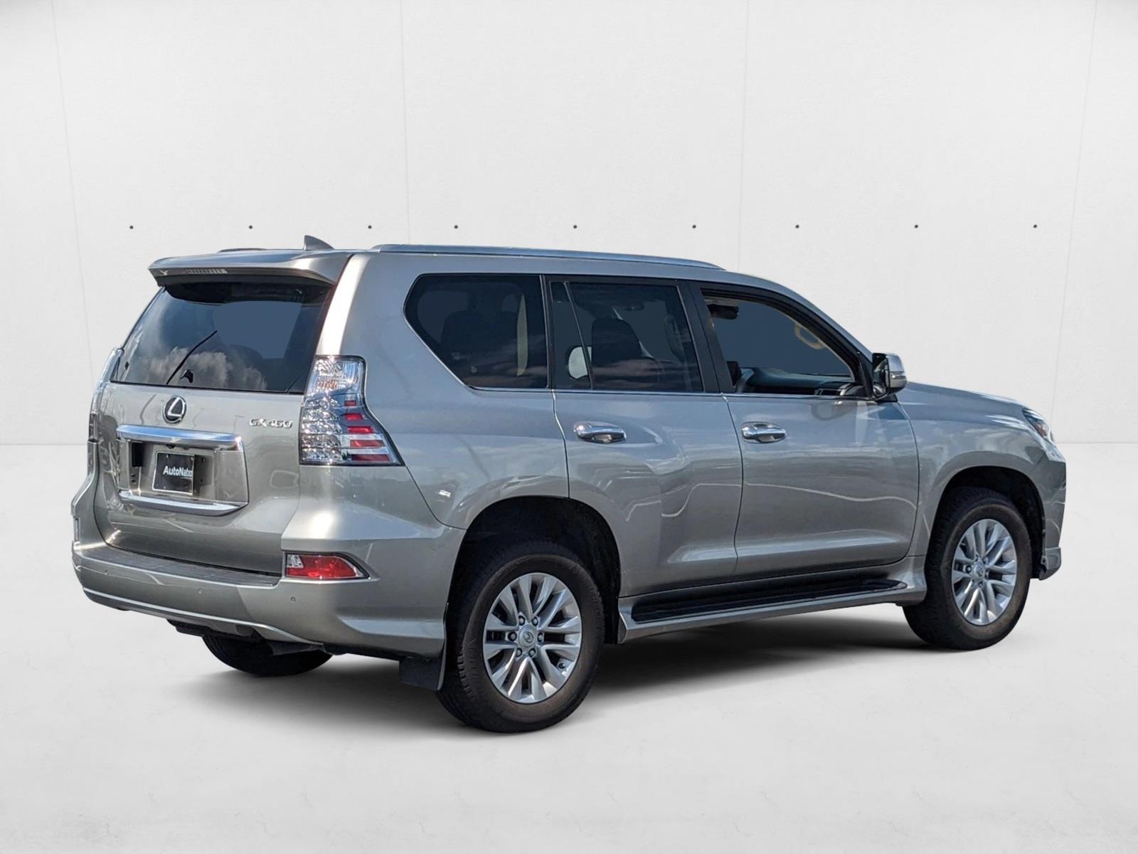 2023 Lexus GX 460 Premium photo 4