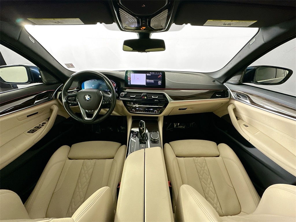 Used 2023 Blue Metallic BMW 540i xDrive image 25