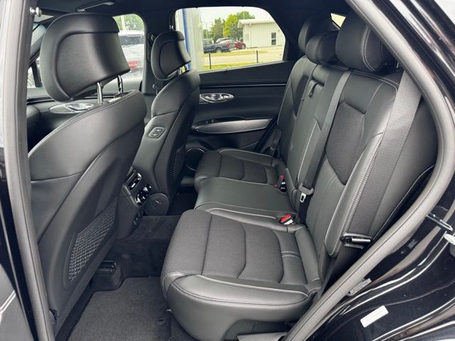 2025 Genesis GV70 2.5T Sport Prestige photo 14