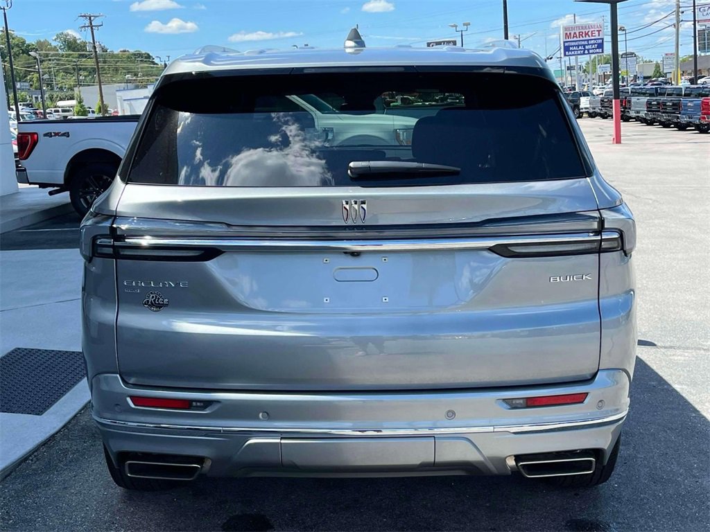 2025 Buick Enclave Avenir photo 4