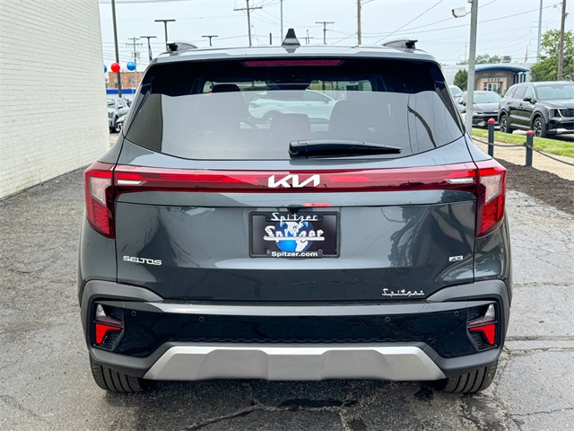 2026 Kia Seltos SX photo 5