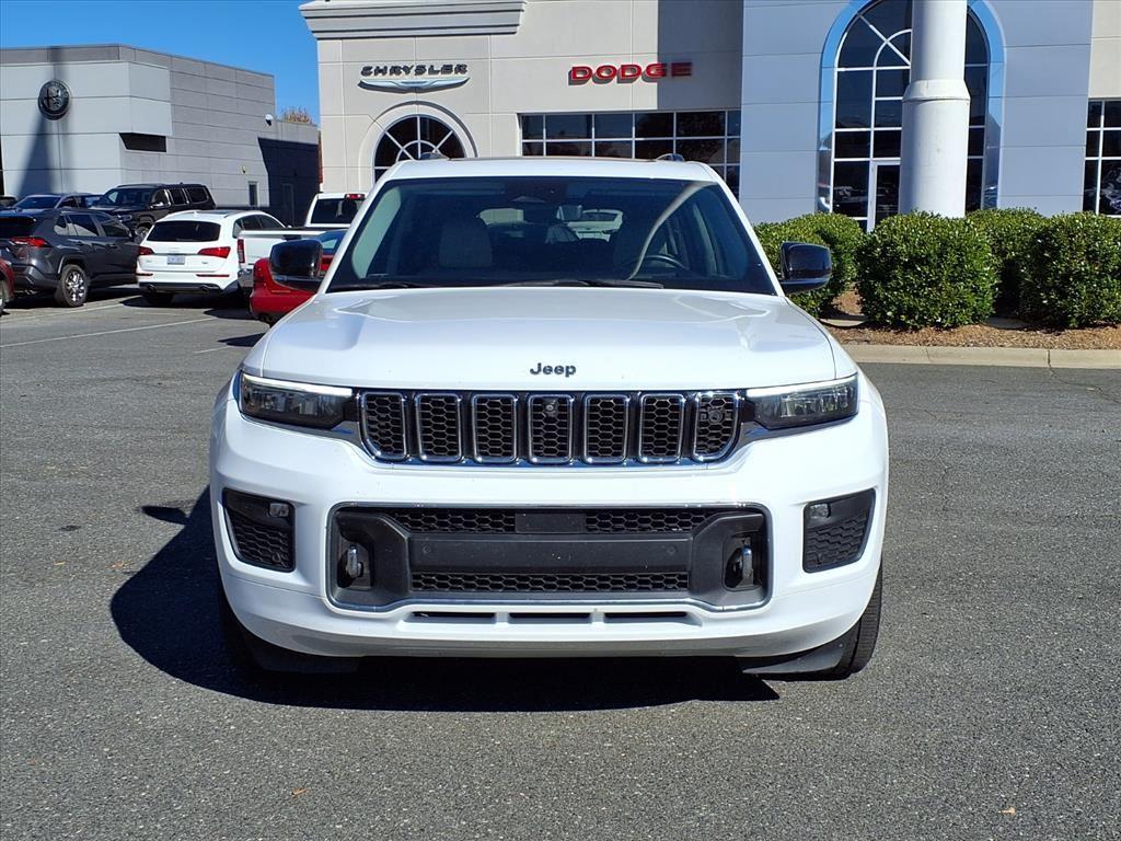 2021 Jeep Grand Cherokee Overland photo 2