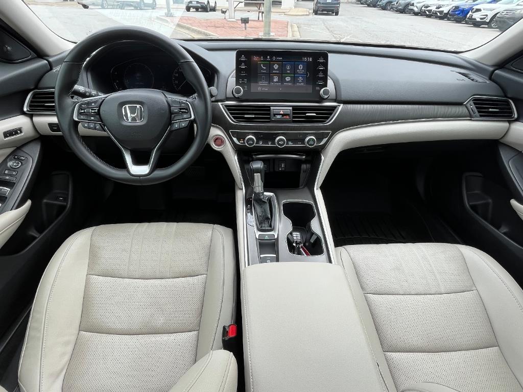 2019 Honda Accord EX-L photo 5