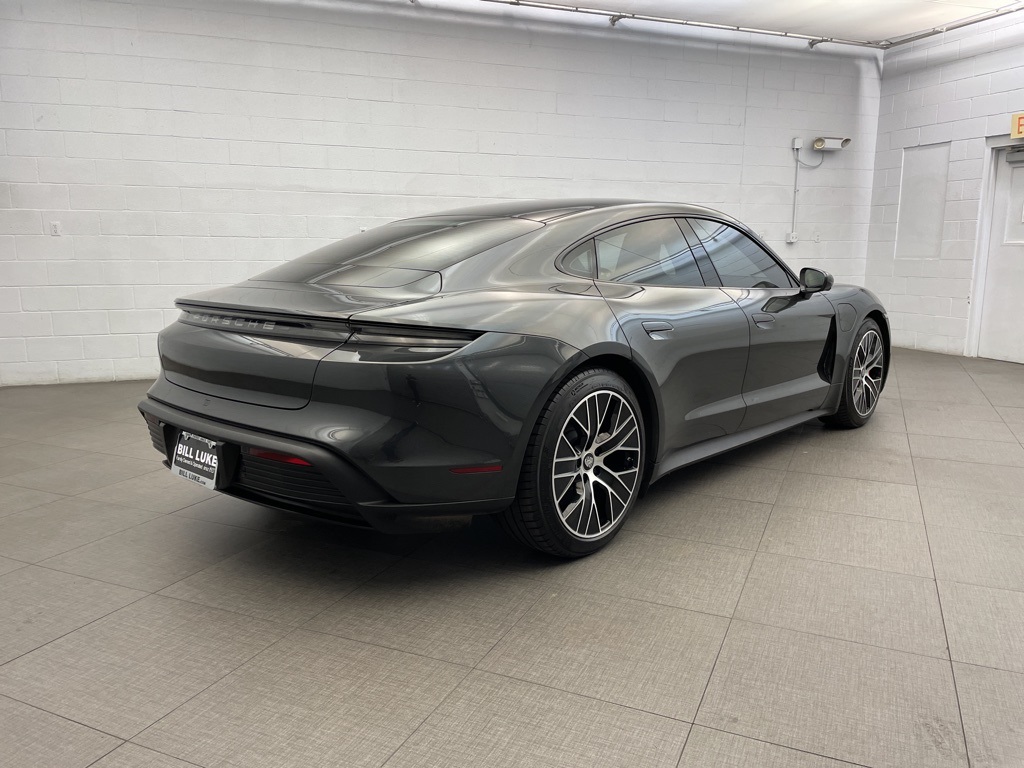 2024 Porsche Taycan 4S photo 4