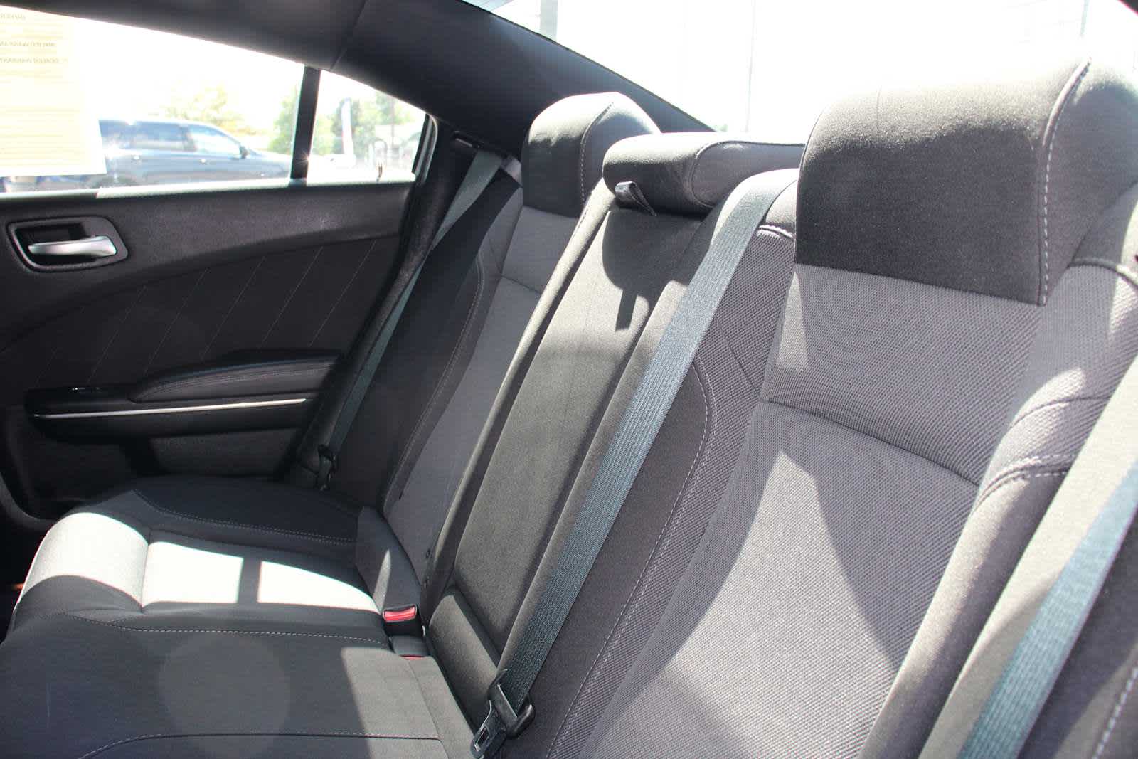 2018 Dodge Charger SXT Plus photo 38