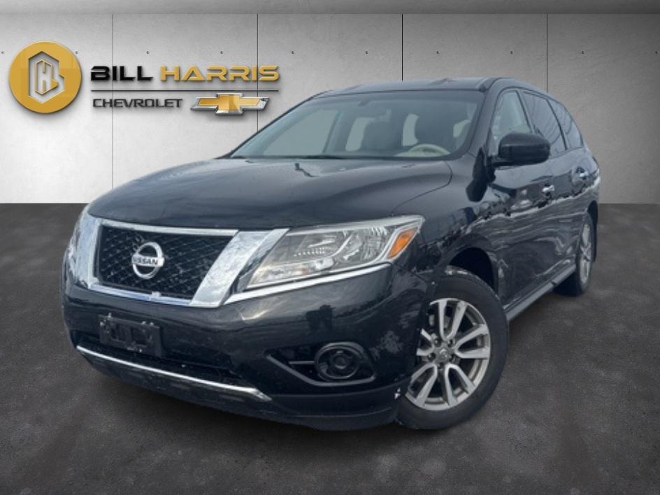 2015 Nissan Pathfinder S's photo