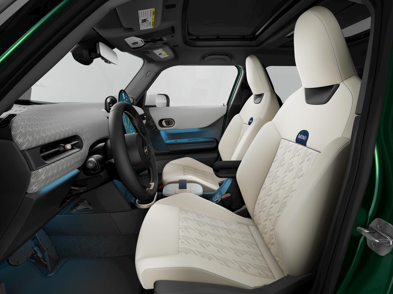 2026 Mini Cooper Hardtop S 4 Door Iconic photo 3