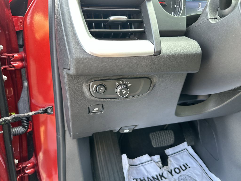 2024 GMC TERRAIN - Image 15