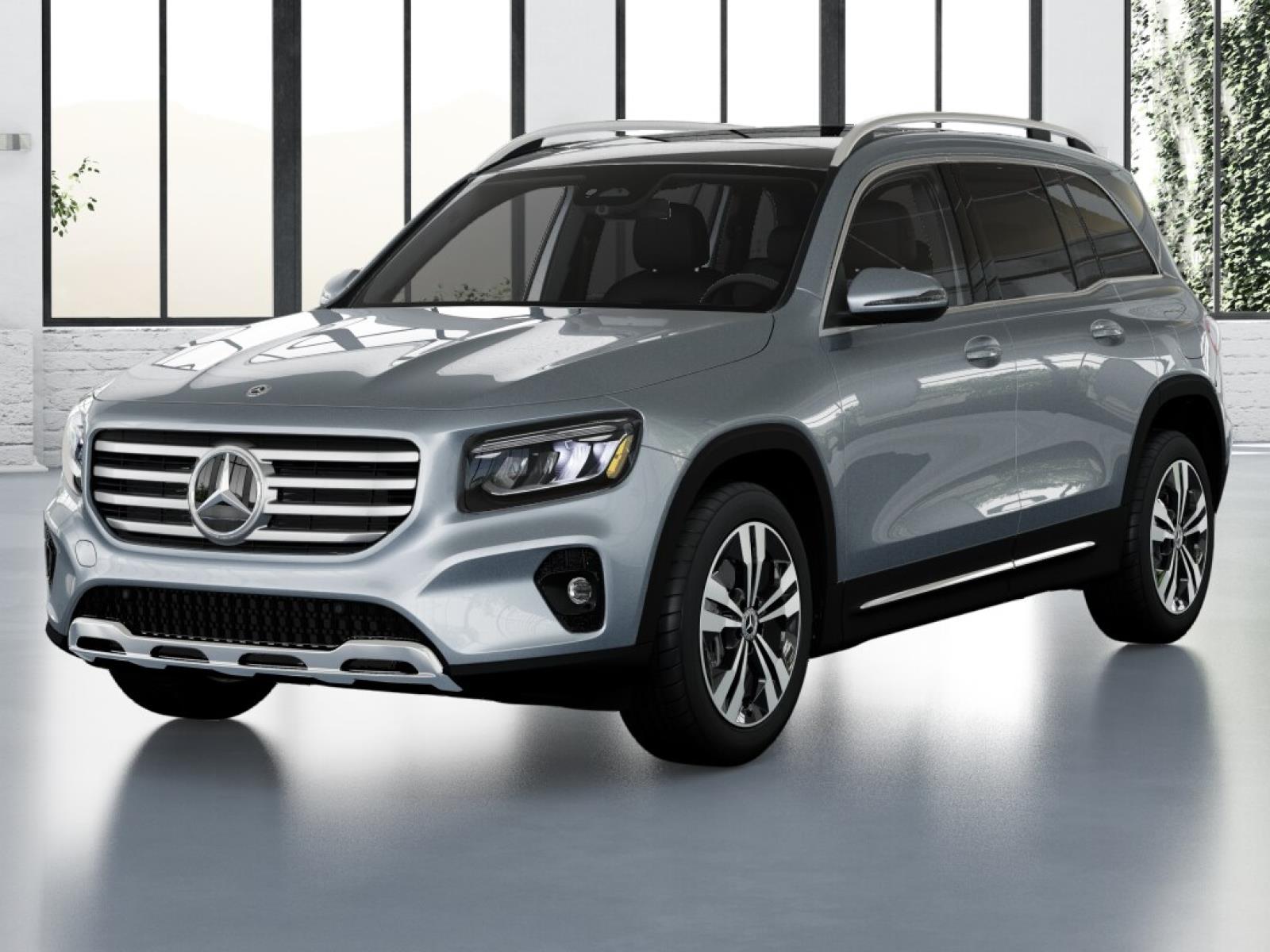 2026 Mercedes-Benz GLB GLB 250's photo