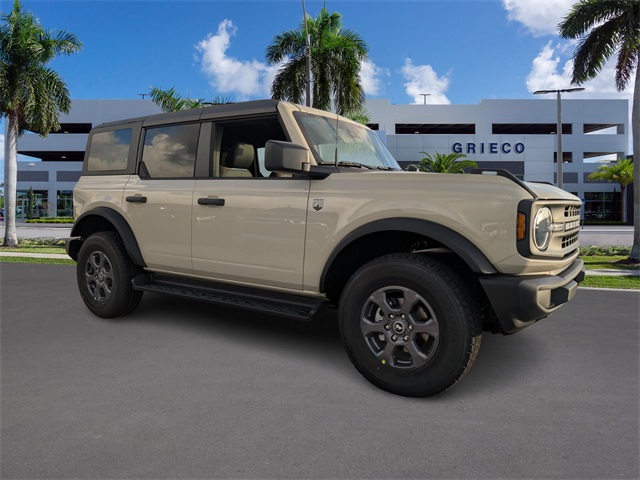 2025 Ford Bronco 4-Door Big Bend's photo