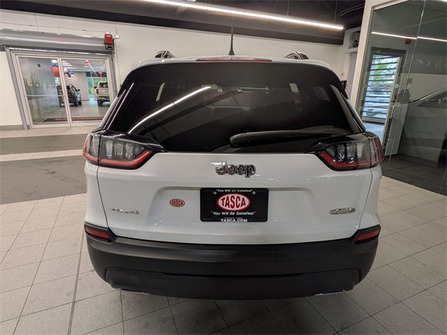 2022 Jeep Cherokee Latitude Lux photo 3