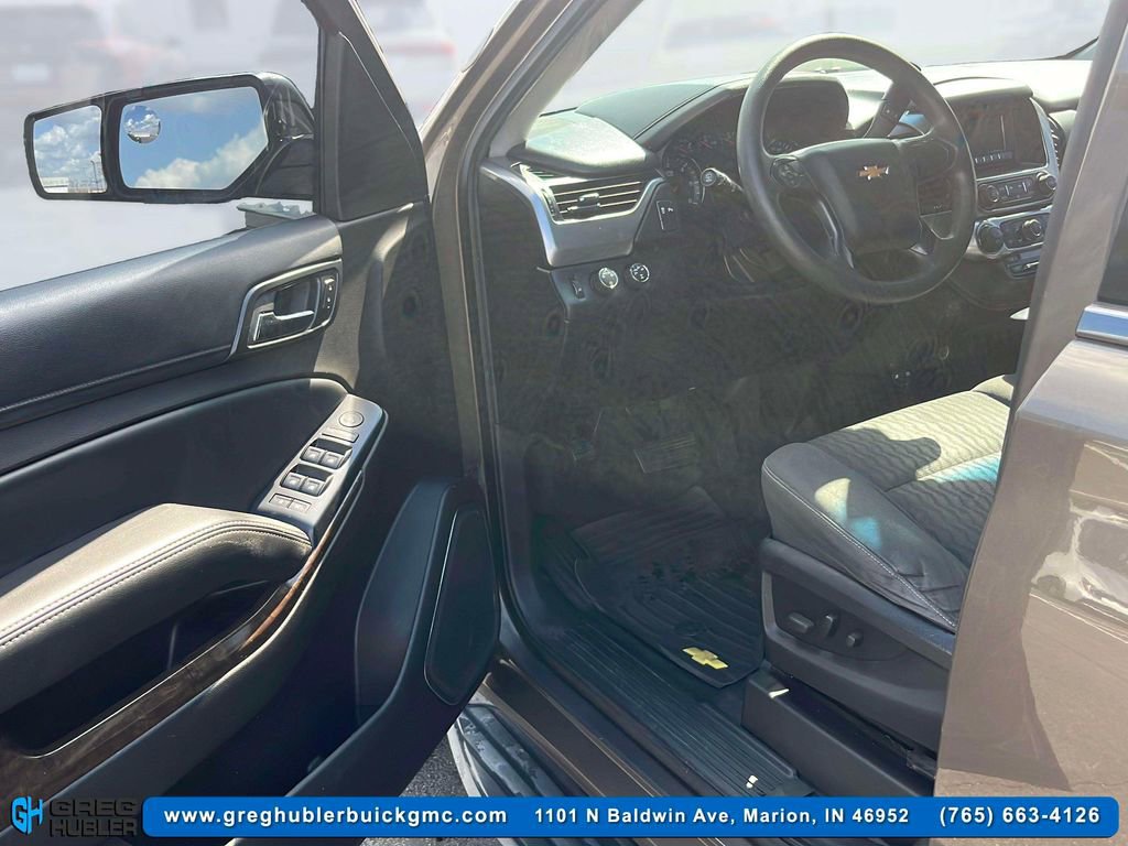 2015 Chevrolet Tahoe photo 13