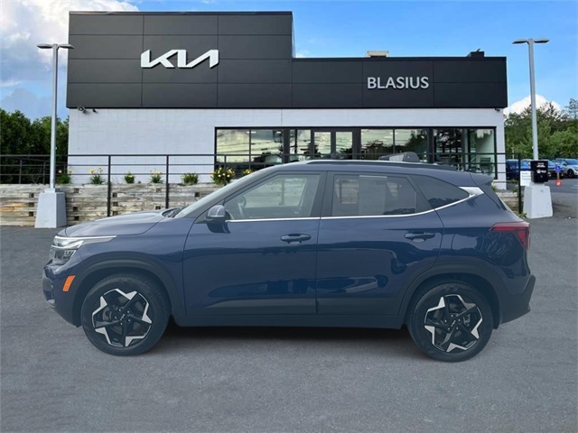 2024 Kia Seltos EX photo 5