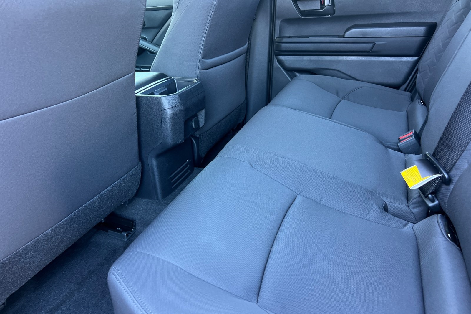 2025 Toyota Tacoma SR5 4x4 Double Cab photo 5
