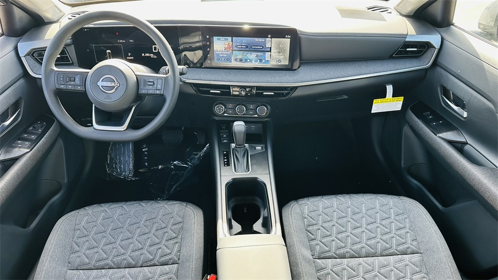 2026 Nissan Kicks SV photo 8