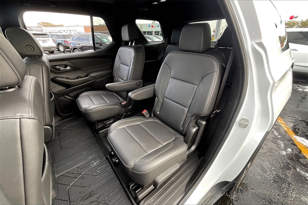 2023 CHEVROLET TRAVERSE - Image 24