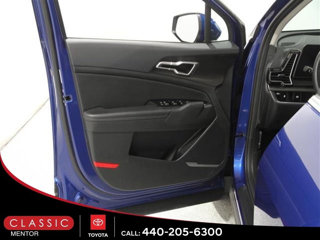 2024 Kia Sportage EX photo 4