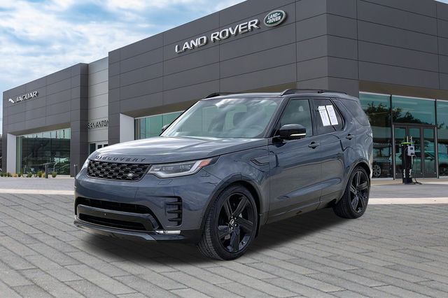 2025 Land Rover Discovery Dynamic SE