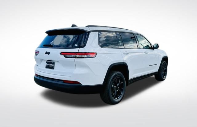 2025 Jeep Grand Cherokee Altitude X photo 3
