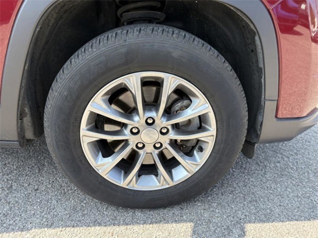 2019 Jeep Cherokee Latitude photo 8