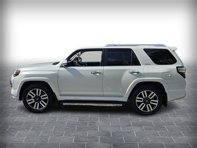2022 Toyota 4Runner Limited photo 3