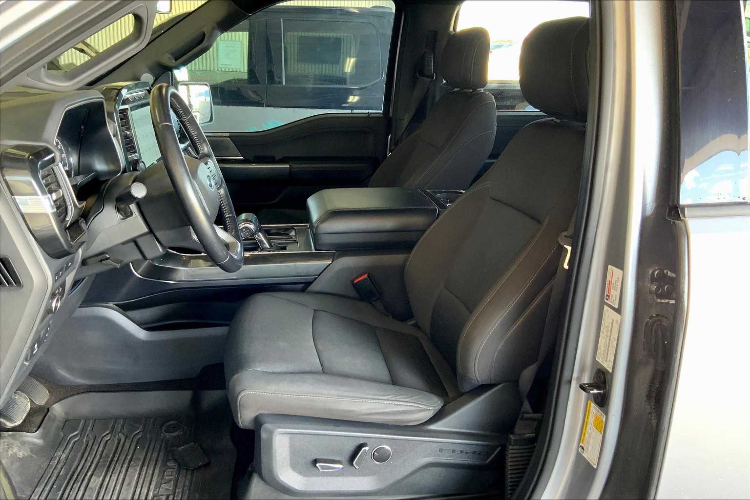 2021 Ford F-150 XLT photo 6