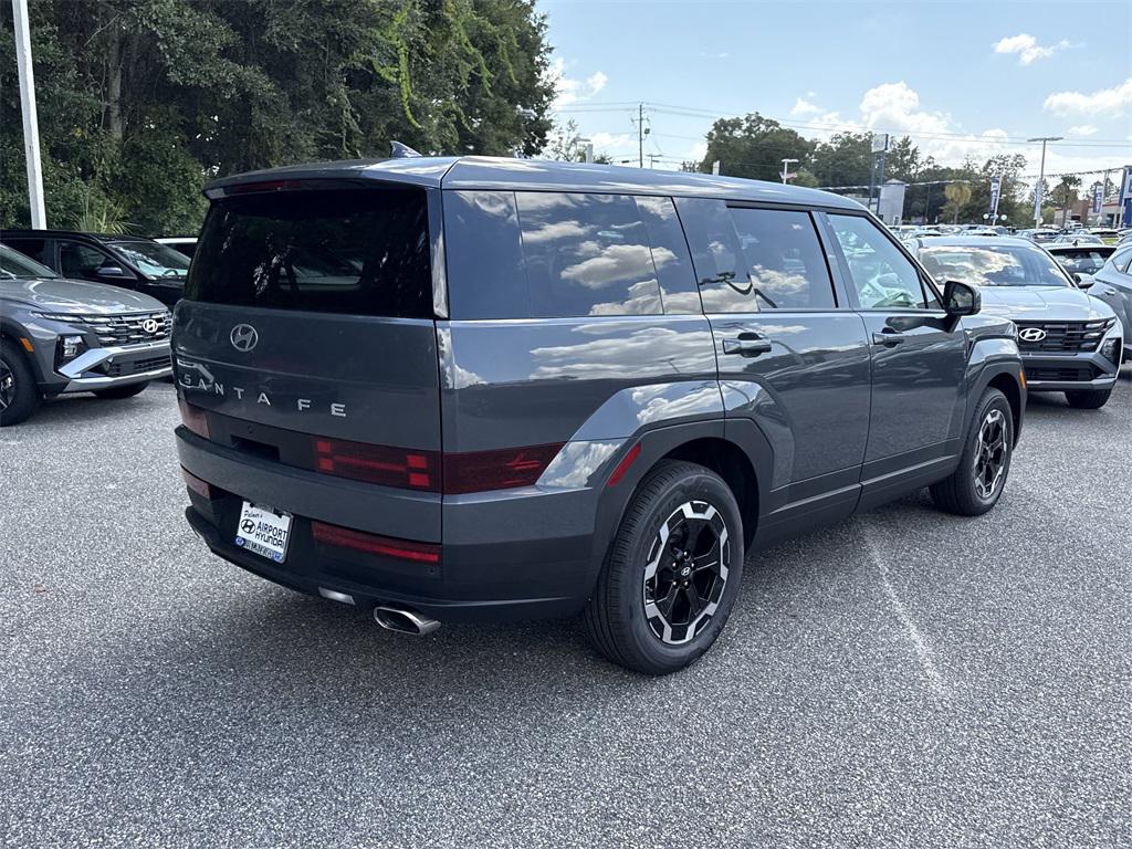 2026 Hyundai Santa Fe SE photo 3