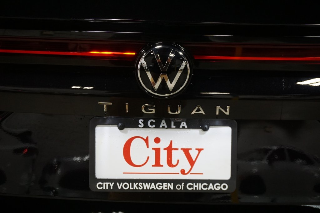 2025 Volkswagen Tiguan SE photo 29